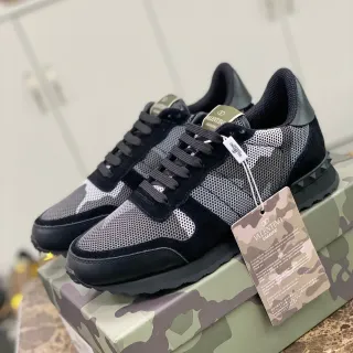 Valentino Rockstud Camuflagem Mesh e Ante Lifestyle Sneakers