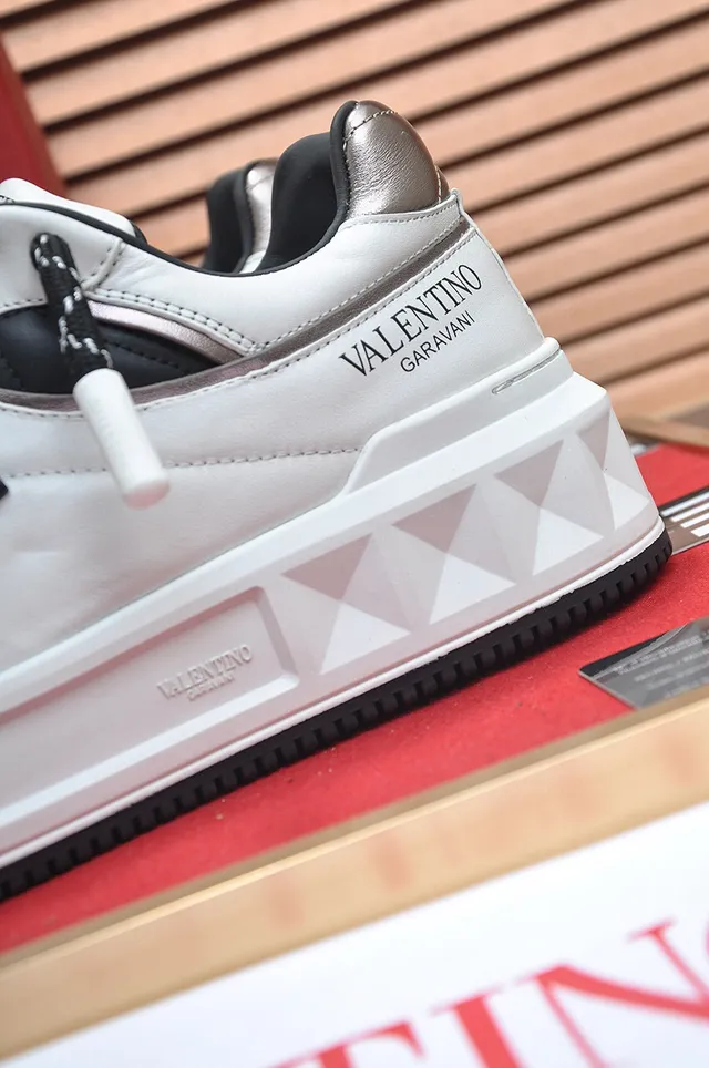 Valentino Rockstud Platform Lifestyle Sneaker 2