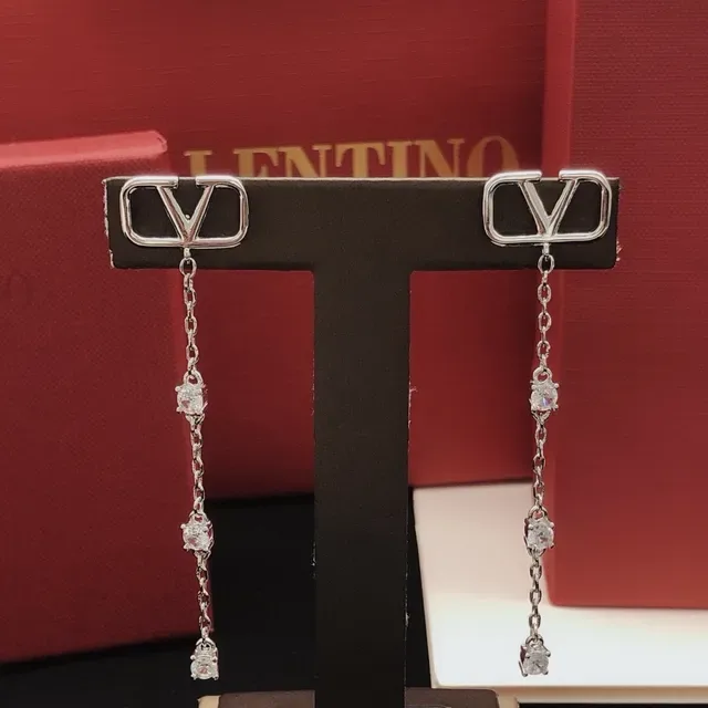 Valentino रु पालि सादा VLogo मोटिफ चेईन-लिंक ड्रॉप ईयररिंग्स 4