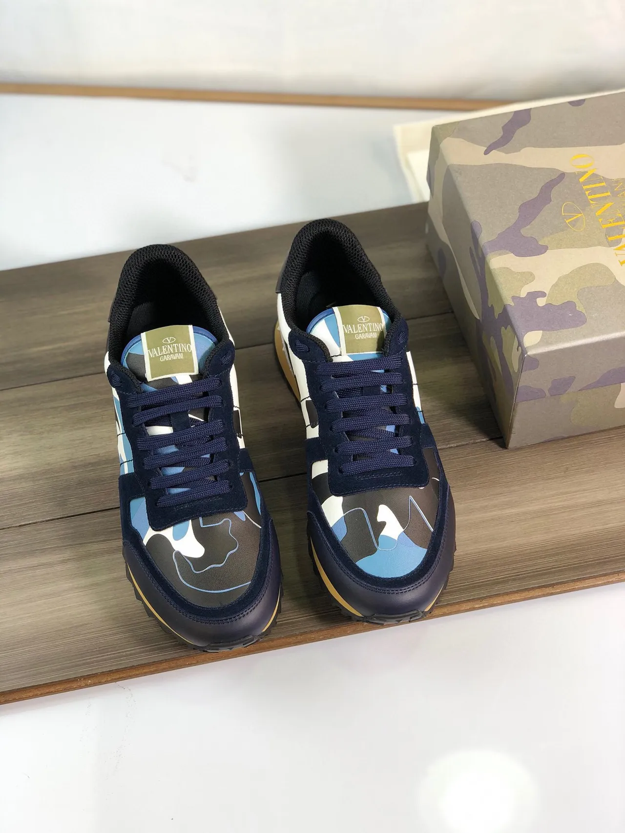 Valentino Urban Camo Navy Multicolor Lifestyle Sneakers 8