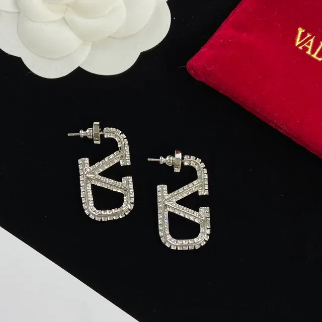 Valentino VLTN Pavé-Crystal Geometric Logo Stud Earrings 3
