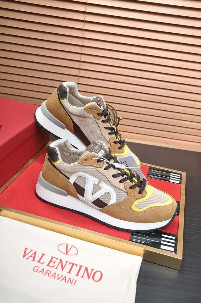 Valentino VLTN Runner Zapatillas Lifestyle Marrón Tan Ante y Malla 5