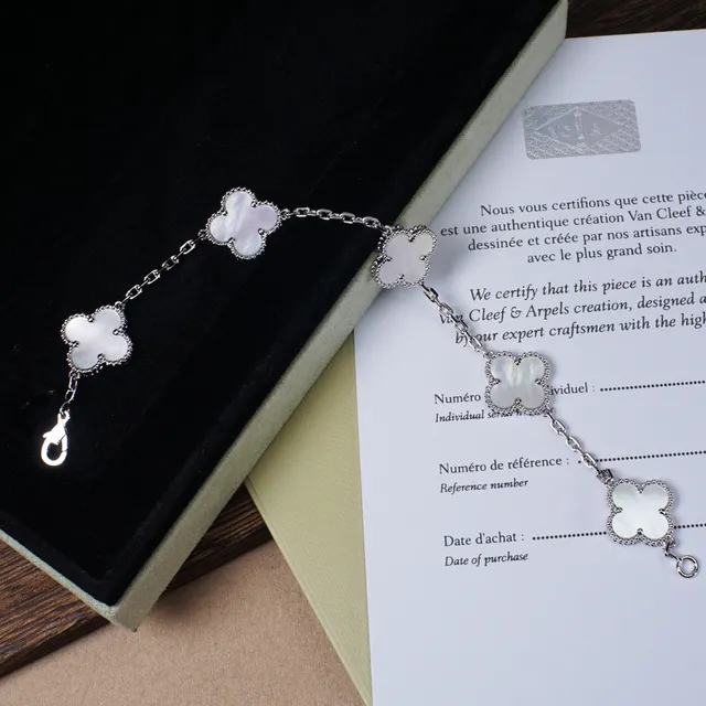 Van Cleef & Arpels Alhambra 五图案 珍珠母贝 手链 5