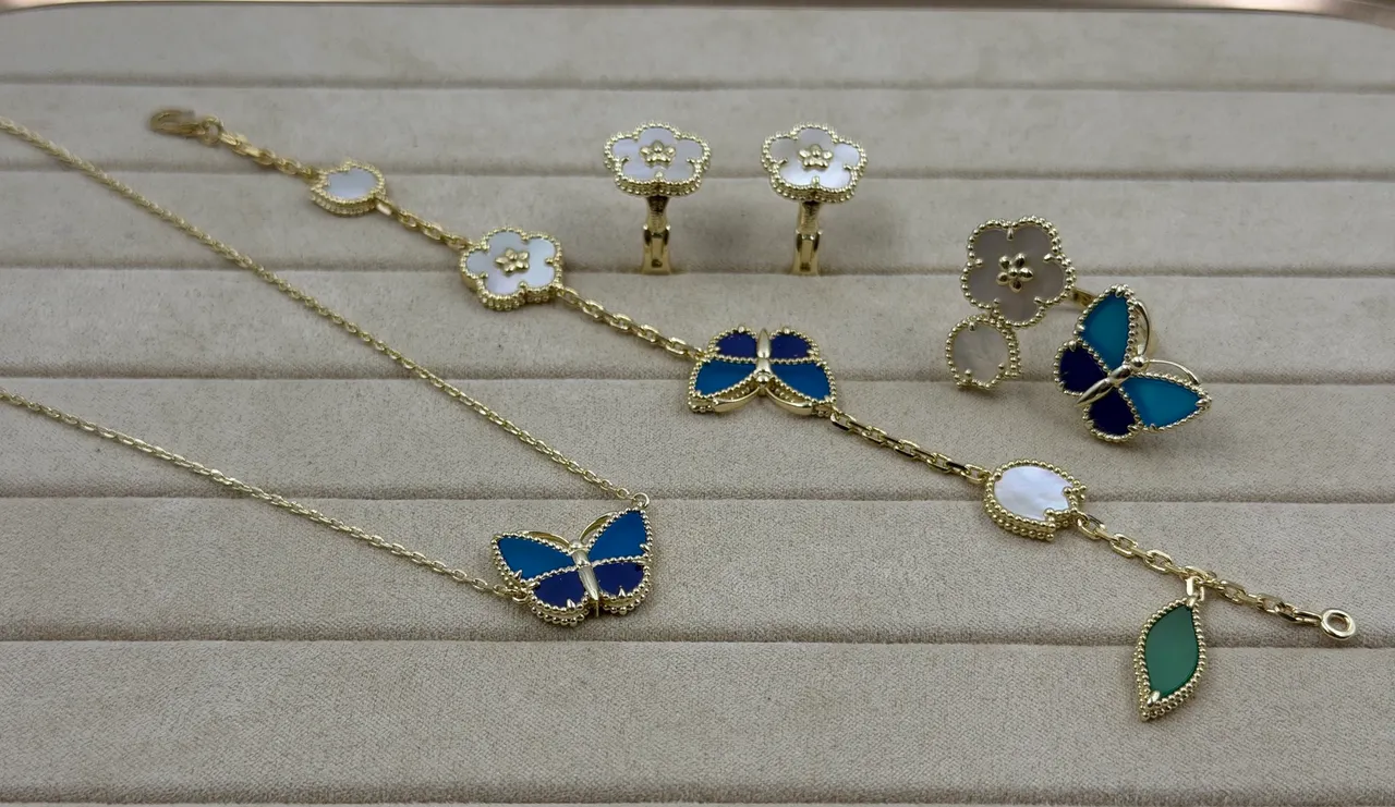 Van Cleef & Arpels Papillon নীল এনামেল প্রজাপতি ব্রেসলেট 3