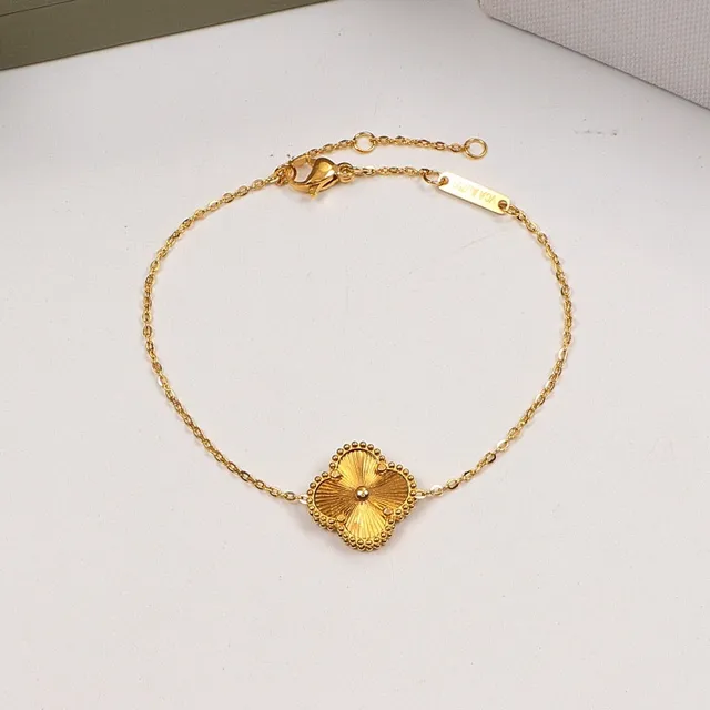 Van Cleef & Arpels Alhambra ذهب فضة نقش نبات القرنفل ذو الأربعة أوراق حافة خرزية مفصلة سوار 4