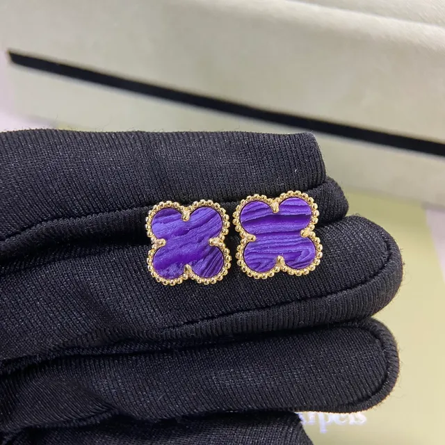 Van Cleef & Arpels Alhambra Brincos com pedras marmorizadas roxas e bordas de miçangas 4