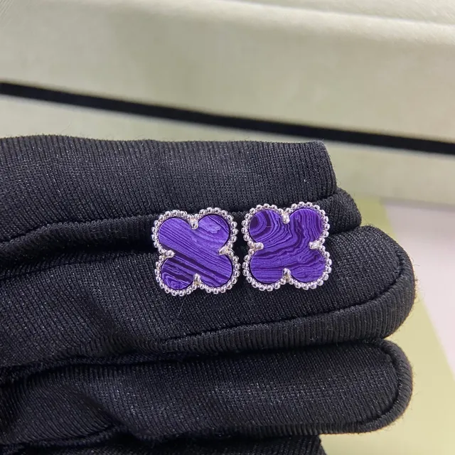 Van Cleef & Arpels Alhambra Brincos com pedras marmorizadas roxas e bordas de miçangas 6