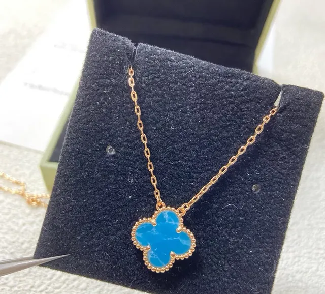 Van Cleef & Arpels Alhambra Turquoise Enamel Four-Leaf Clover Necklace 3