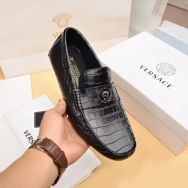 Versace Black Gold Croc-Embossed Leather Medusa Head Metal Plaque Loafer 6