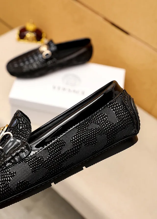 Versace Chain Reaction Black Gold Crocodile-Embossed Leather Medusa Head Horsebit Buckle Loafer 2