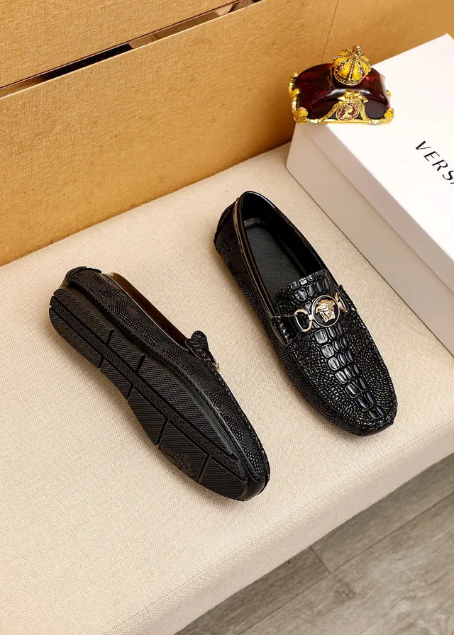 Versace Chain Reaction Black Gold Crocodile-Embossed Leather Medusa Head Horsebit Buckle Loafer 9