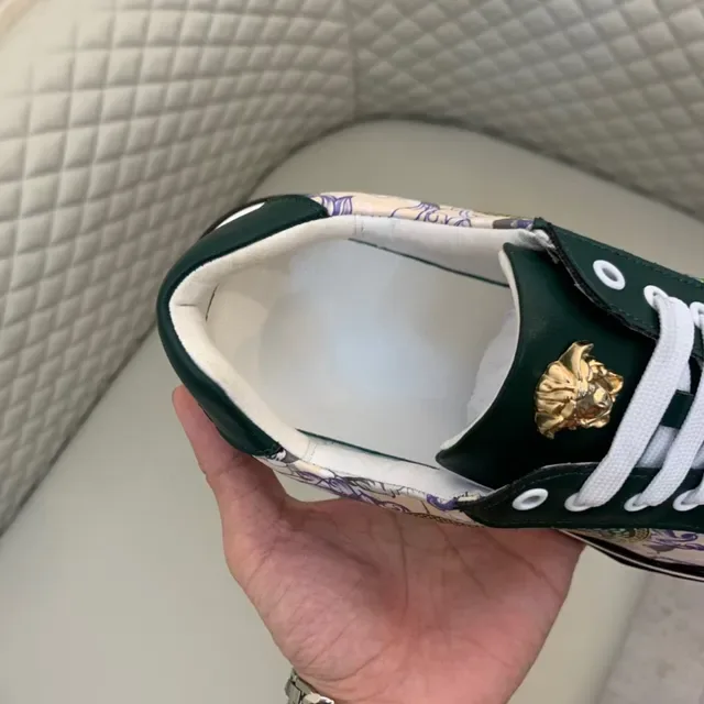 Versace Chain Reaction Medusa Print हरा लाइफस्टाइल स्नीकर 3