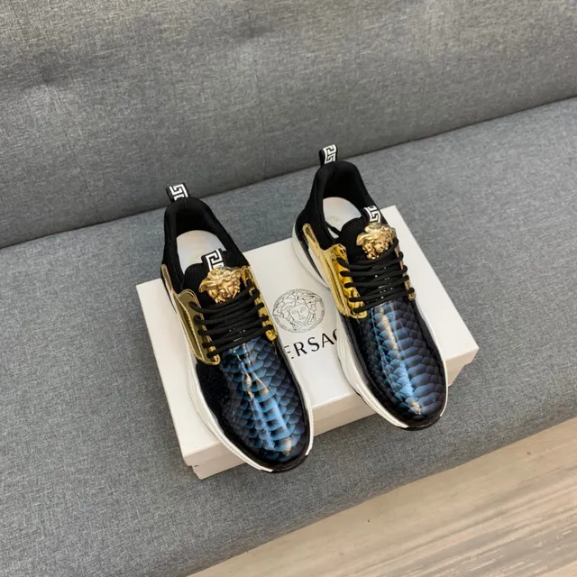 Versace Chain Reaction حذاء رياضي جلد الثعابين وذهبي كثيف 5