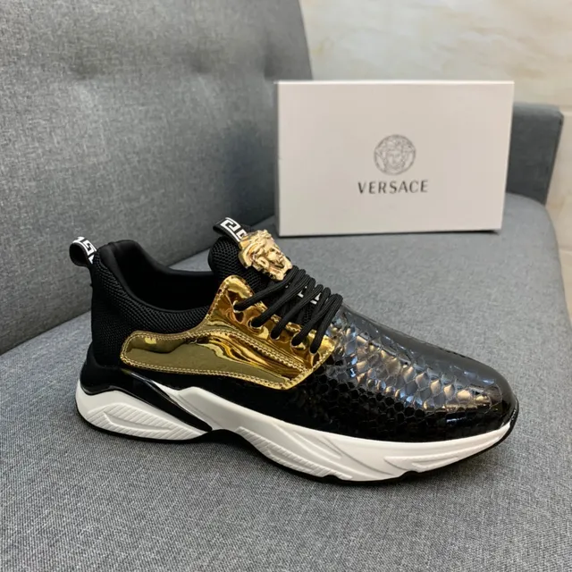 Versace Chain Reaction حذاء رياضي جلد الثعابين وذهبي كثيف 14