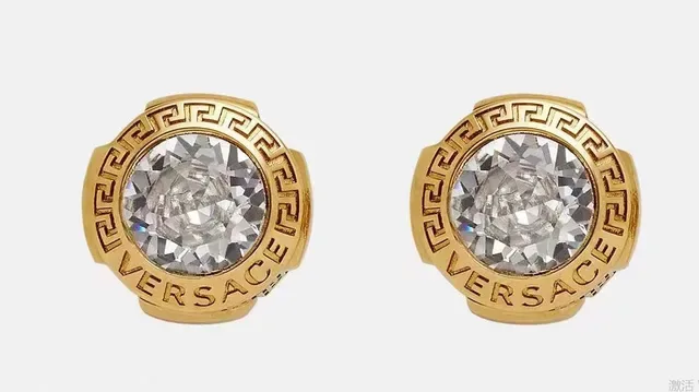 Versace সোনা স্বচ্ছ ফেসেটেড ক্রিস্টাল সেন্টার কানের দুল 5
