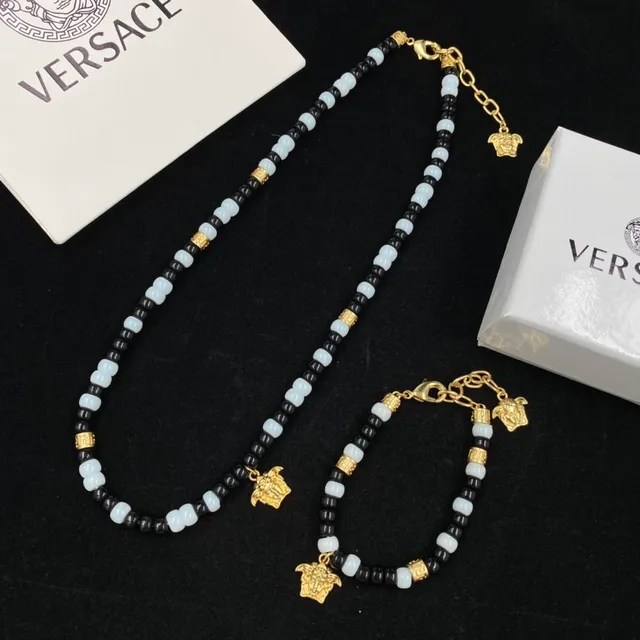 Versace Medusa কালো সোনার মণি রসি জাদুর লটকন হার 6