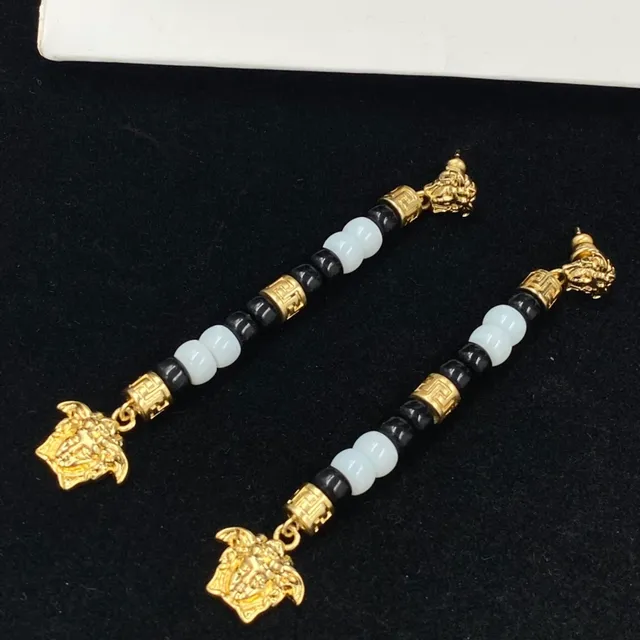 Versace Medusa কালো সোনার মণি রসি জাদুর লটকন হার 7