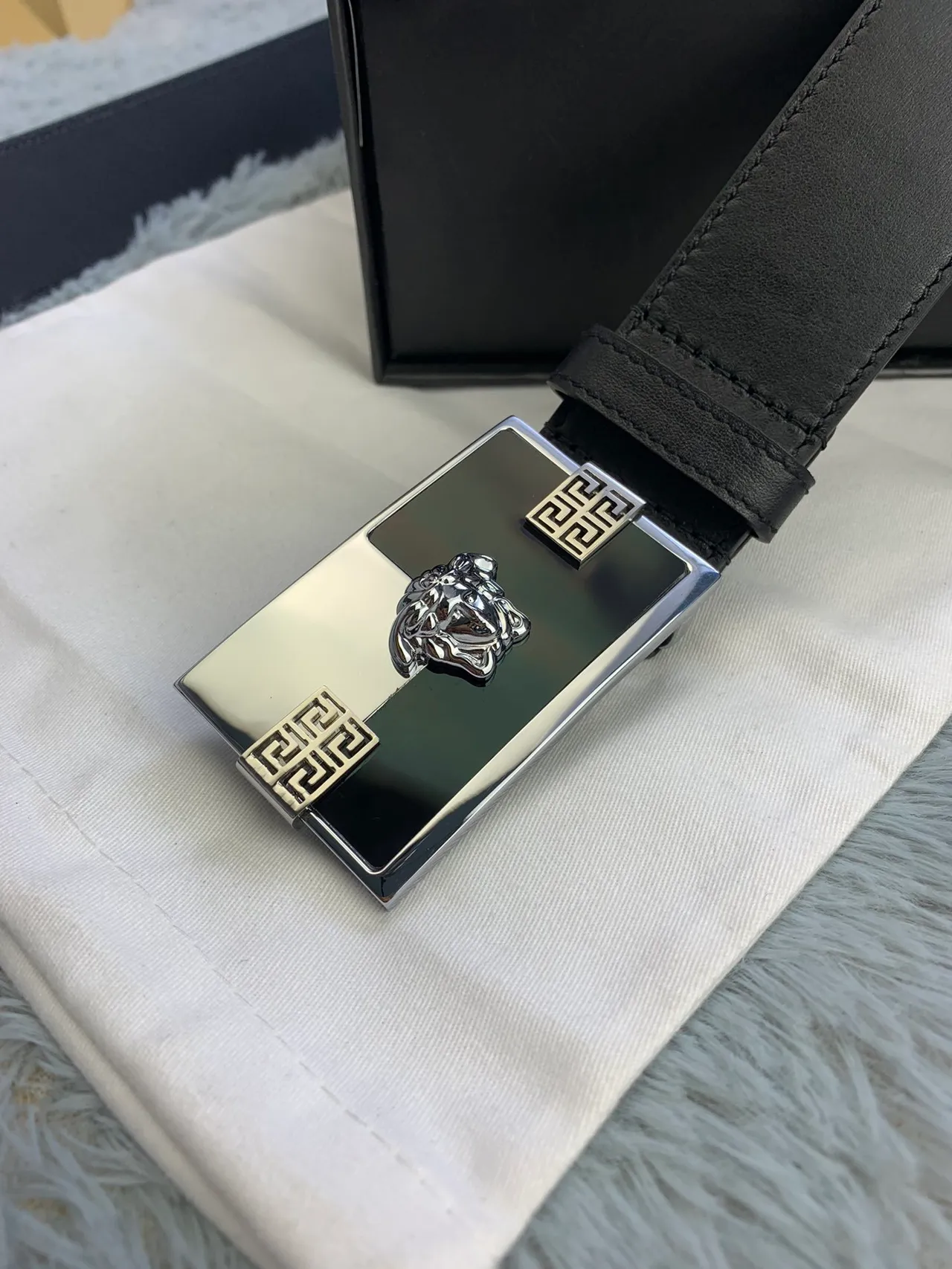 Versace Medusa Belt Black Silver Polished Rectangular Buckle Head Centerpiece Leather Belt 9