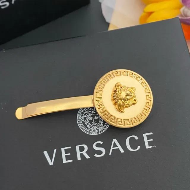 Versace Medusa Hair Clip Gold Polished and Matte Brooches 6