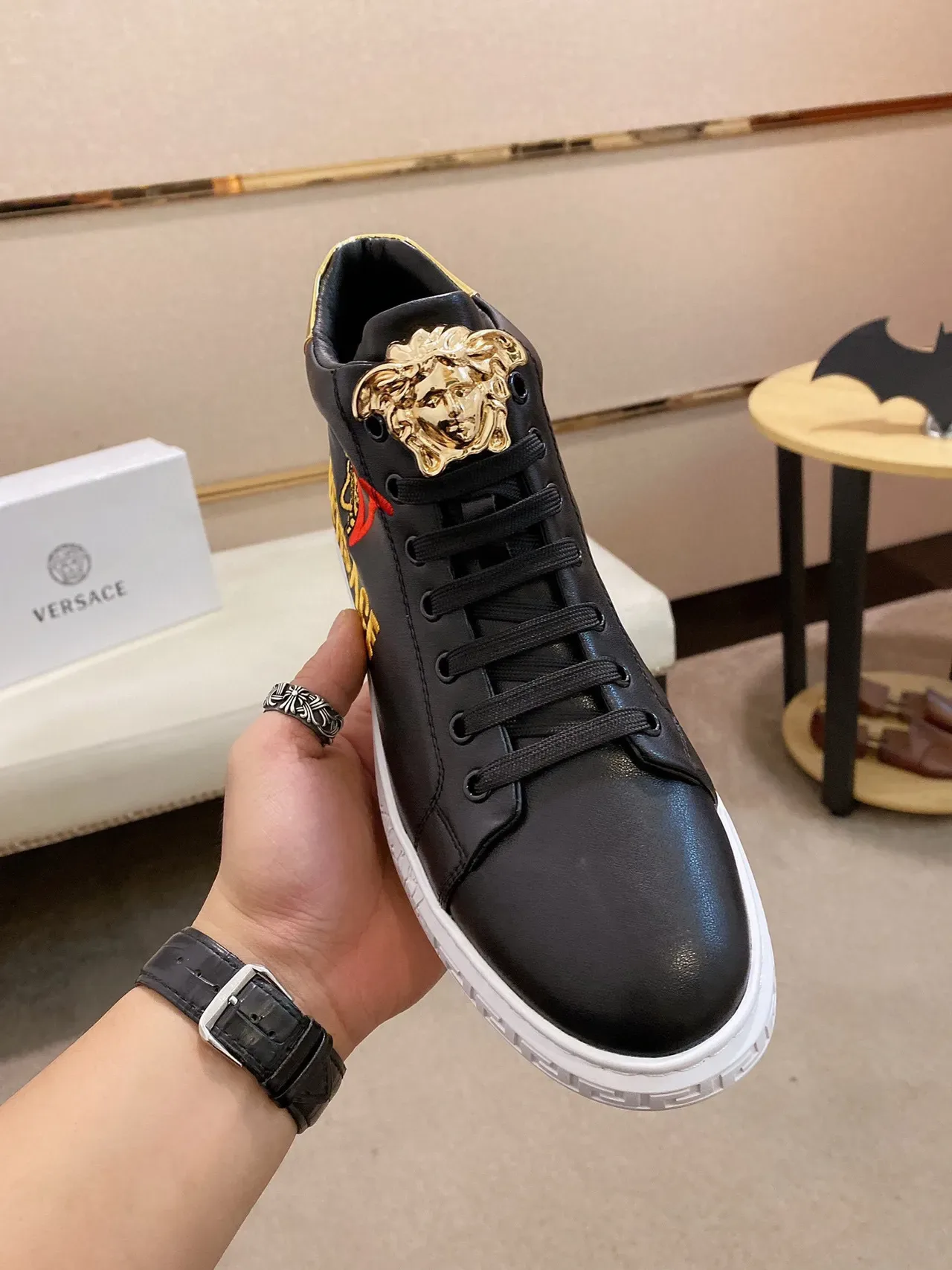 Versace Odissea Sneakers Lifestyle Noir et Or Brodé 9