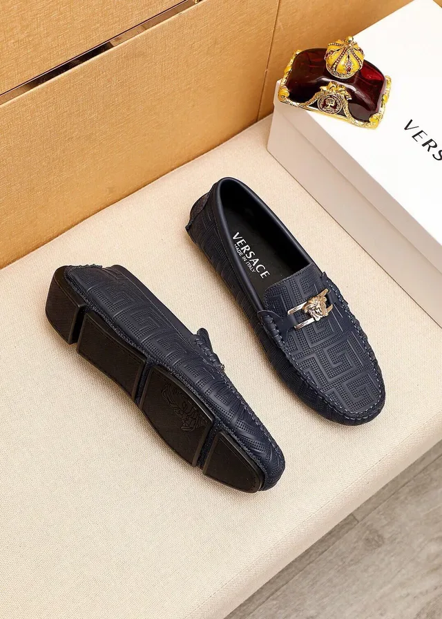Versace Odissea Black Gold Embossed Greca Pattern Medusa Head Metal Buckle Loafer 17