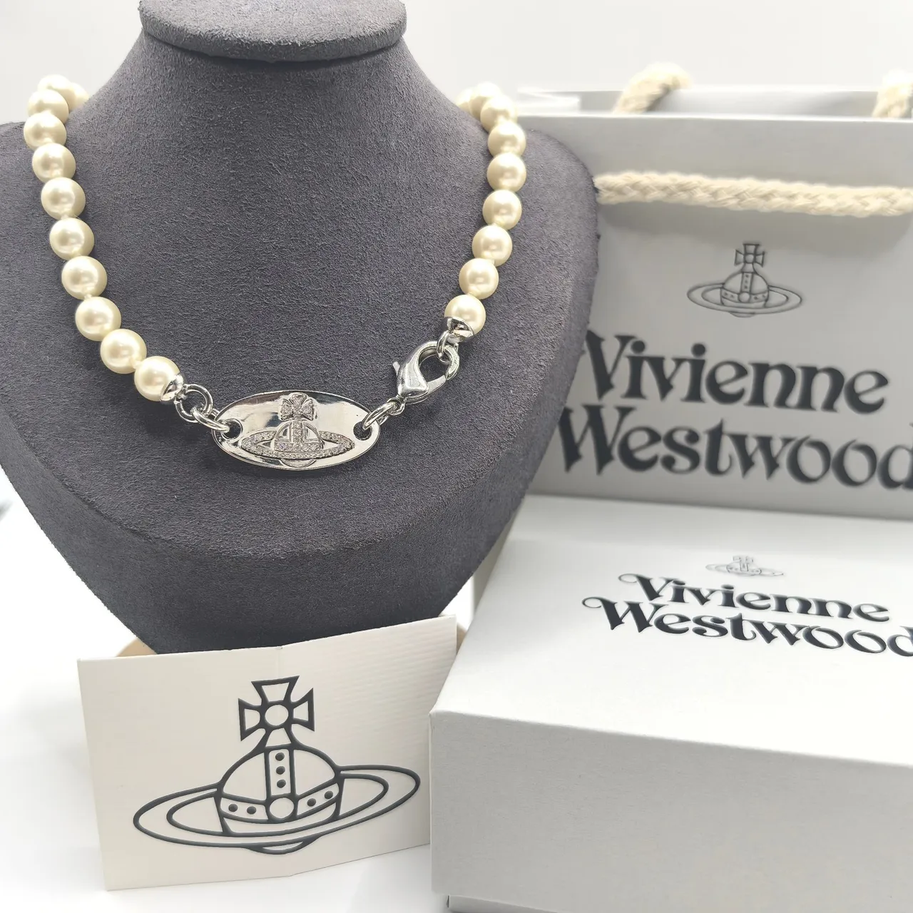 Vivienne Westwood Colar de pérolas orb em corrente 6