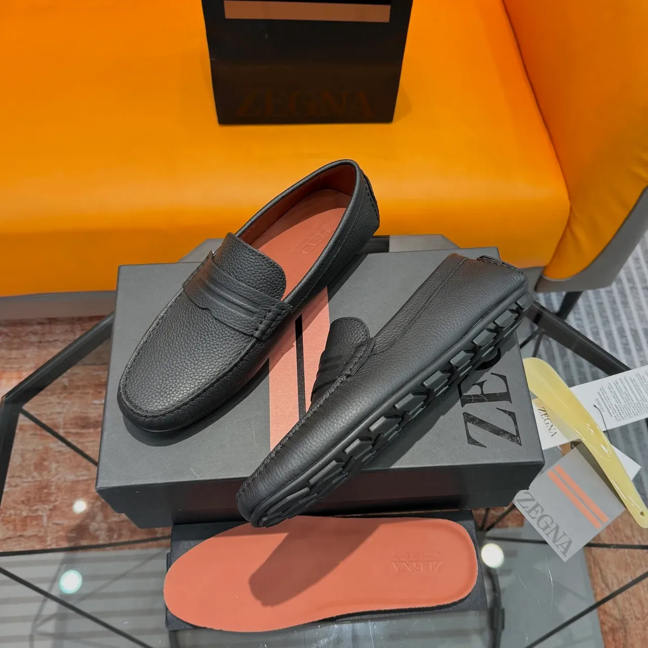 Zegna 黑棕荔枝纹皮革便士搭扣乐福鞋 2