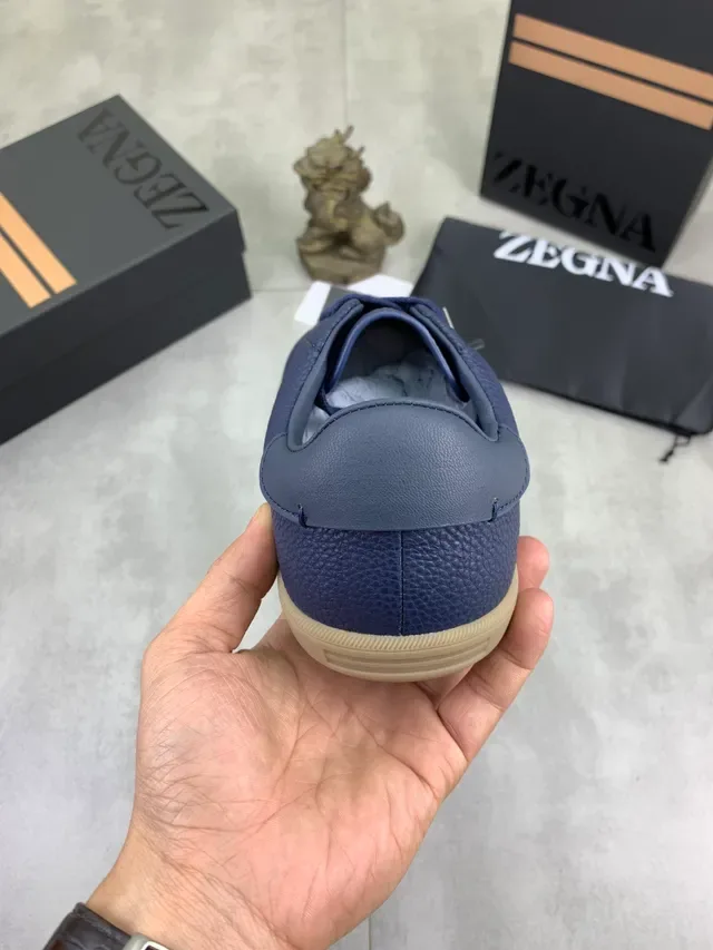 Zegna Zapatos Casuales de Cuero Pebbled Azul Suela de Goma 3