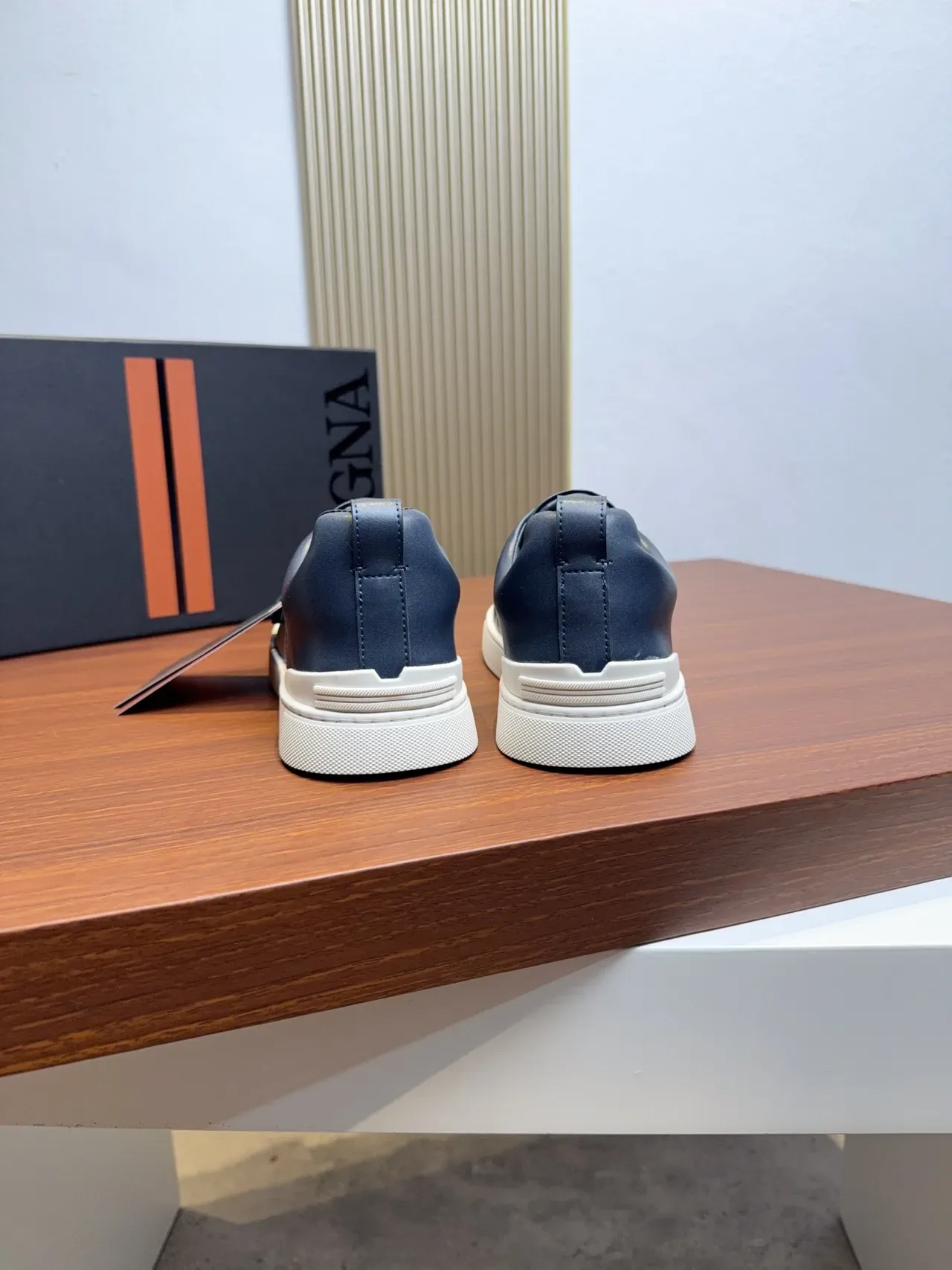 Zegna حذاء رياضي لايف ستايل أزرق بحري من الجلد slip-on 3
