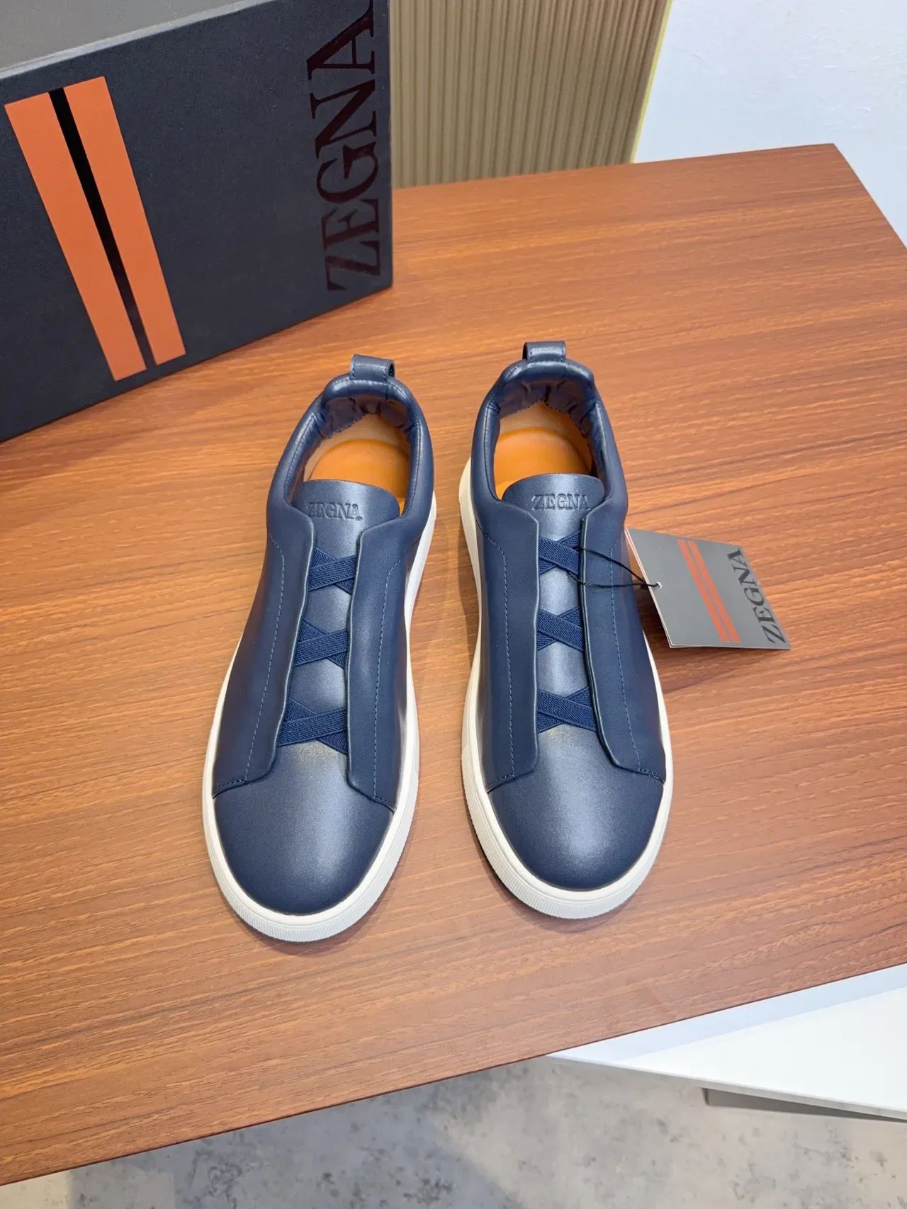 Zegna حذاء رياضي لايف ستايل أزرق بحري من الجلد slip-on 5