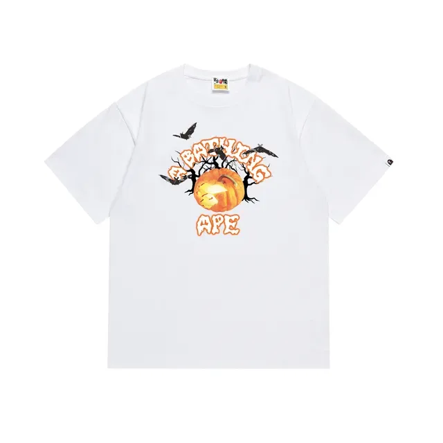 Camiseta gráfica A Bathing Ape Halloween con calabaza 2