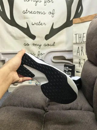 Adidas Adizero Evo SL ATR tênis de corrida brancos e pretos 4
