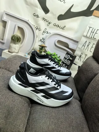 Adidas Adizero Evo SL ATR tênis de corrida brancos e pretos 9