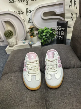 Adidas Bege Rosa Mule Sem Talão com Cadarços na Frente Loafer 10
