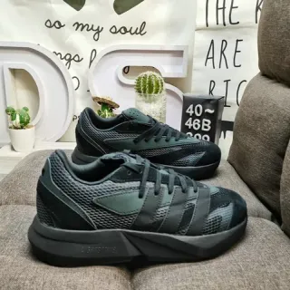 Adidas حذاء رياضي أسود وأخضر داكن شبكة قفص