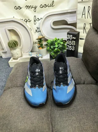 Adidas 蓝黑 工程网面鞋面 三条纹侧边品牌 跑鞋 10
