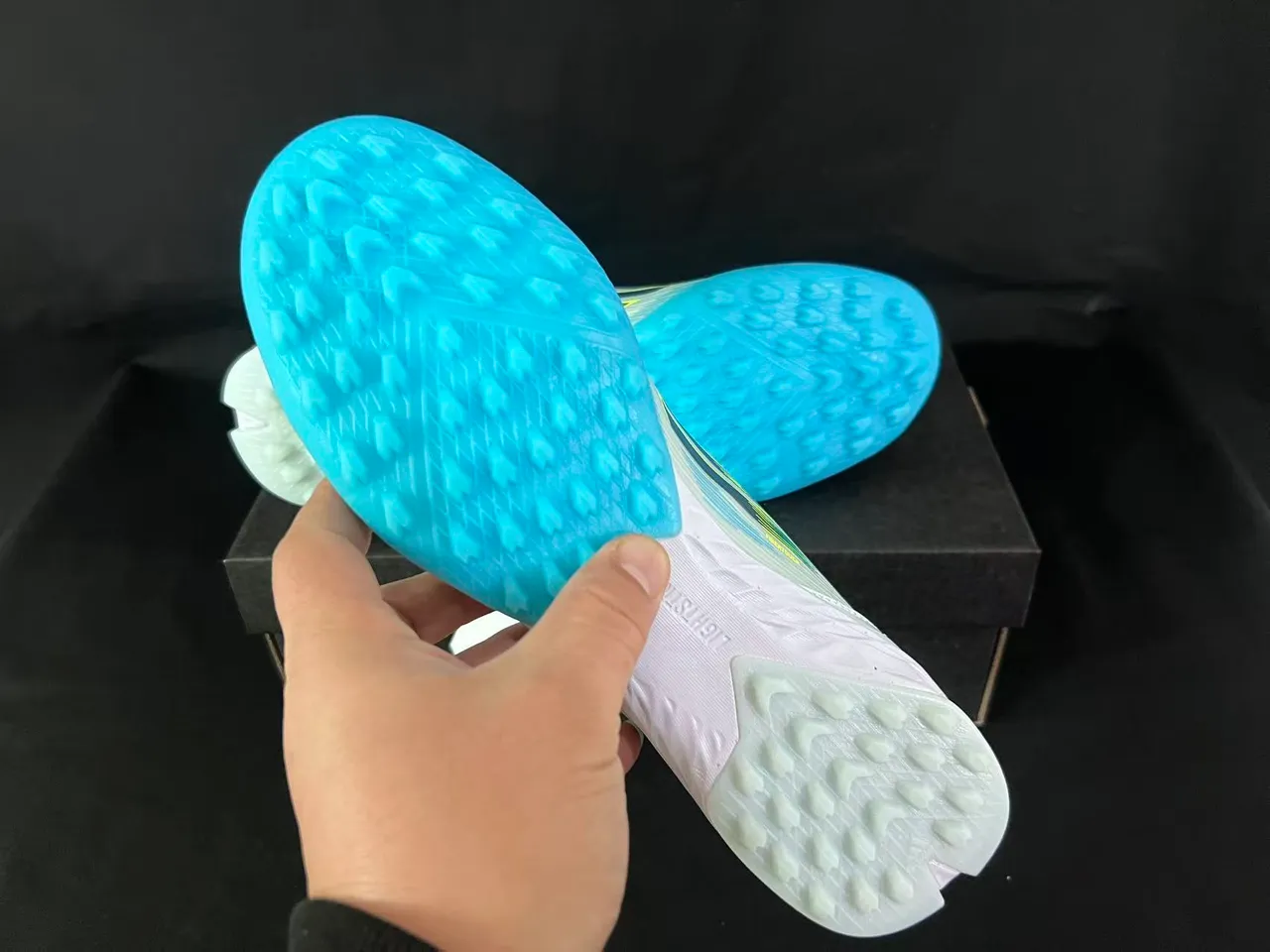 Adidas F50 Sparkfusion Light Mint and Cyan Turf ফুটবল জুতো 3