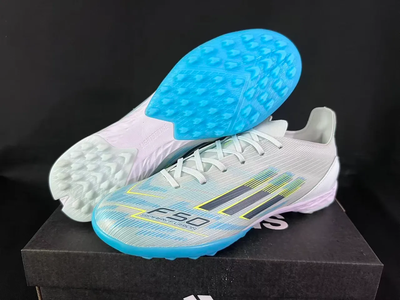 Adidas F50 Sparkfusion Light Mint and Cyan Turf ফুটবল জুতো 9