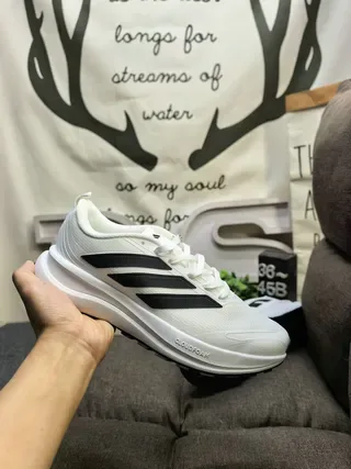 Adidas Gris Beige Mesh et Synthétique Supérieur Tonal Trois Rayures Marque Chaussures 5