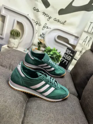 Adidas Green Beige Retro Low-Top Suede And Synthetic Upper Lifestyle Sneakers 9