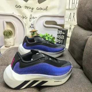 Adidas Hyperboost 蓝色 黑色 白色 跑鞋