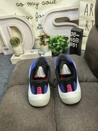 Adidas Hyperboost Bleu Noir Blanc Chaussures de course 8