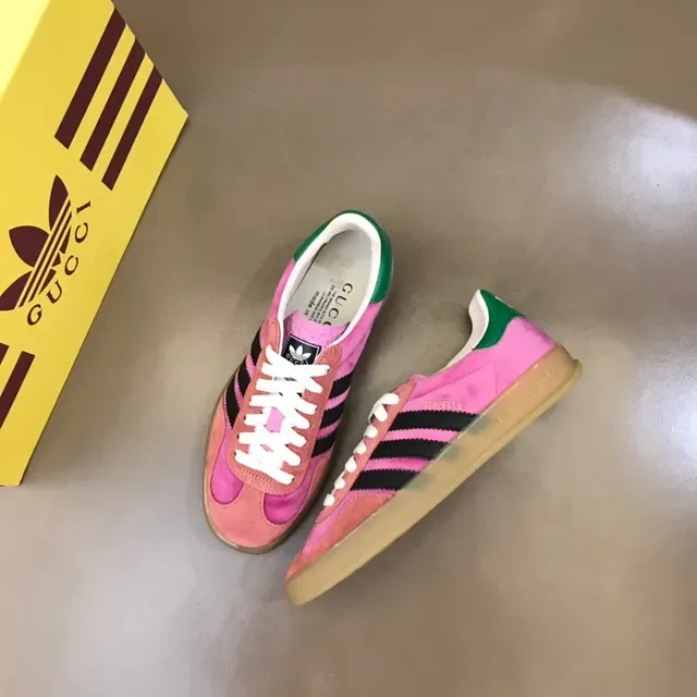 Adidas Zapatillas Lifestyle de Ante Rosa y Negro con Panel Lateral de Tres Rayas 7