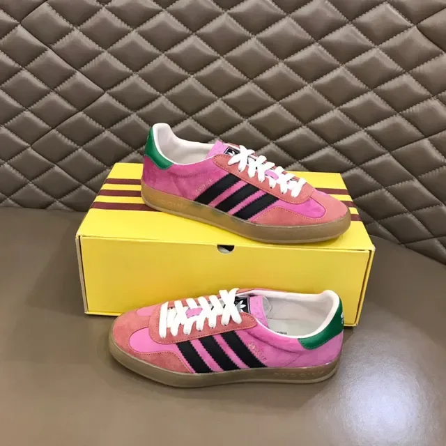 Adidas Zapatillas Lifestyle de Ante Rosa y Negro con Panel Lateral de Tres Rayas 8