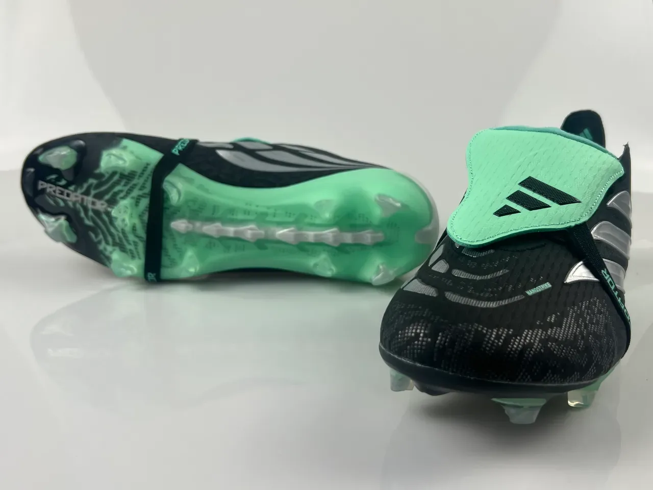 Adidas Predator Preto Verde Fecho de Correia Sem Cadarço Solado Translucido Mint Solo Firme Sapatos de Futebol 9
