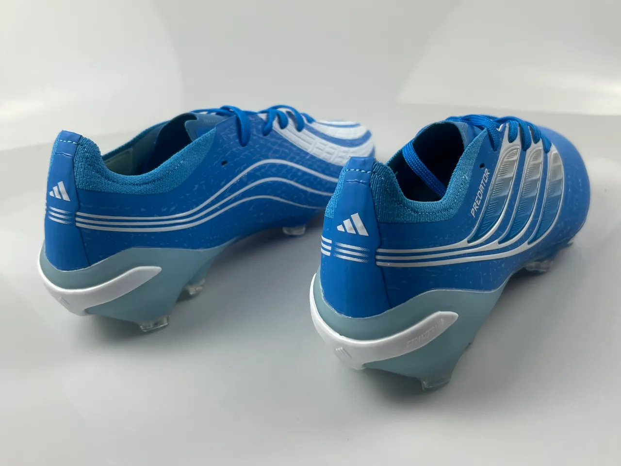 Adidas Predator Nanostrike+ Bleu Blanc Argent Chaussures de football à crampons pour terrain ferme 2