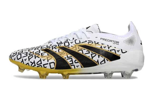 Adidas Predator Botas de futebol branco e dourado de corte baixo com impressão gráfica de monograma para gramado firme 6