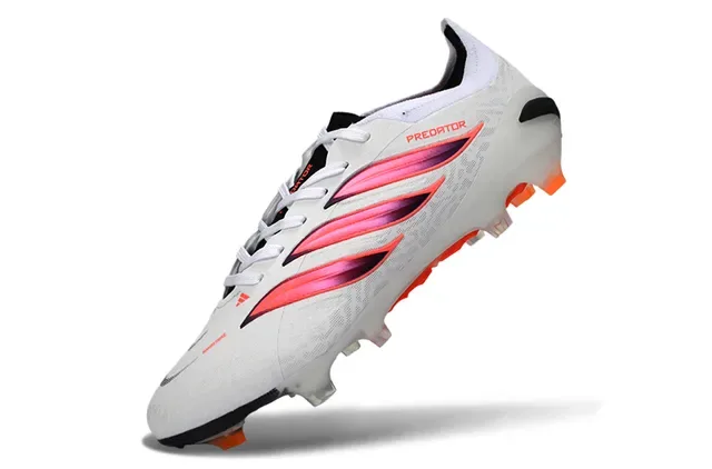 Adidas Predator White Pink Low-Cut Knit Upper Gradient Three Stripes Firm-Ground Soccer Shoes 3