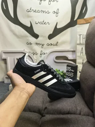 Adidas Samba Sneakers Lifestyle Noir et Off-White 5