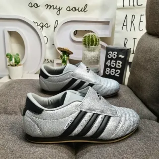 Adidas Samba OG معدني فضي أسود سنيكرز أسلوب حياة